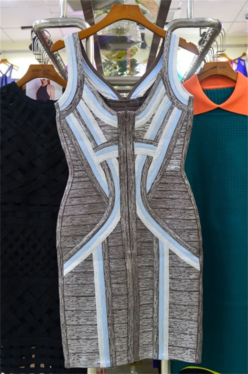 In Stock Fashion Foil Printing Sexy Sleeveless Spaghetti Strap V Neck Dress HL Women Bodycon Party Club Summer Bandage Dresses
In Stock Fashion Foil Printing Sexy Sleeveless Spaghetti Strap V Neck Dress HL Women Bodycon Party Club Summer Bandage Dresses
