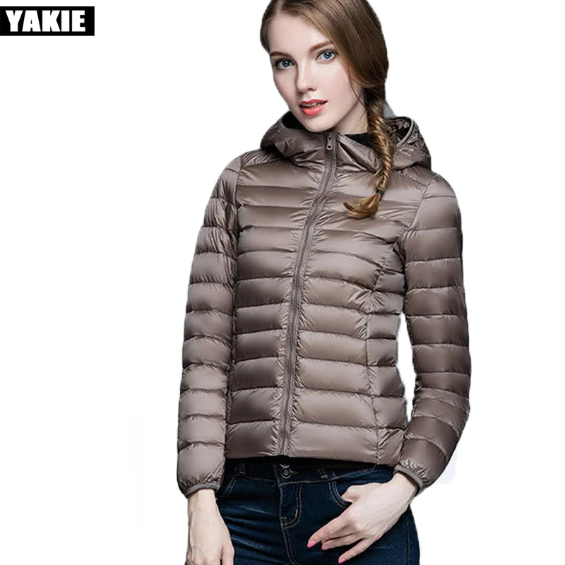 2017 Quality Brand Winter Ladies Long Spring Autumn Overcoat Women Light 90% White Duck Down Coat Hooded Ladies' Jackets
2017 Quality Brand Winter Ladies Long Spring Autumn Overcoat Women Light 90% White Duck Down Coat Hooded Ladies' Jackets