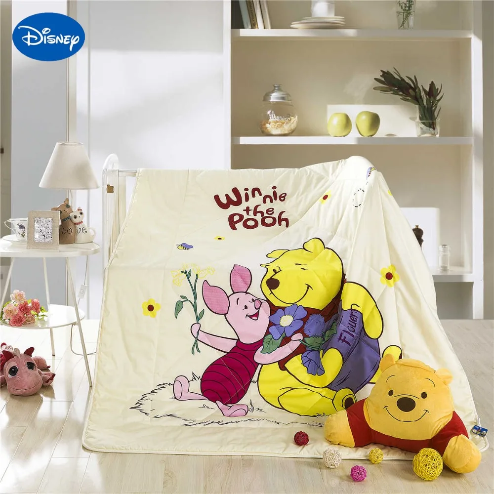 Летнее стеганое одеяло «Винни-Пух» из мультфильма Disney, детское постельное белье, хлопковое постельное белье, односпальное, двуспальное, мягкое, бежевое
Летнее стеганое одеяло «Винни-Пух» из мультфильма Disney, детское постельное белье, хлопковое постельное белье, односпальное, двуспальное, мягкое, бежевое