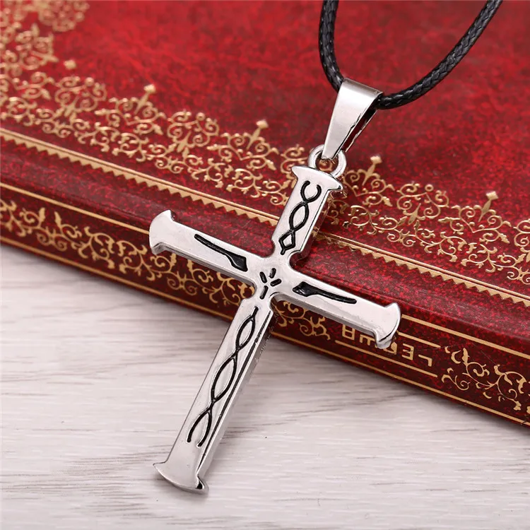 Julie Anime Guilty Crown Cross Pendant Necklaces Fashion floating locket Cosplay Choker Necklace 2017 Fashion Jewelry
Julie Anime Guilty Crown Cross Pendant Necklaces Fashion floating locket Cosplay Choker Necklace 2017 Fashion Jewelry
