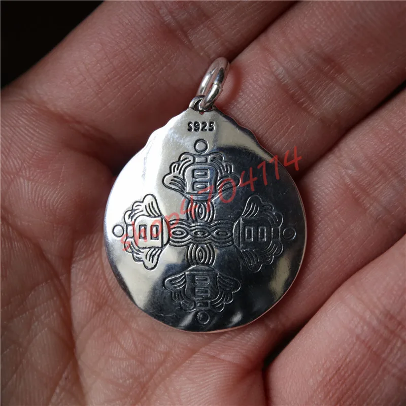 S925 Sterling silver, Tibetan style, Jiugong Bagua brand waist pendant, exquisite handicraft collection
S925 Sterling silver, Tibetan style, Jiugong Bagua brand waist pendant, exquisite handicraft collection