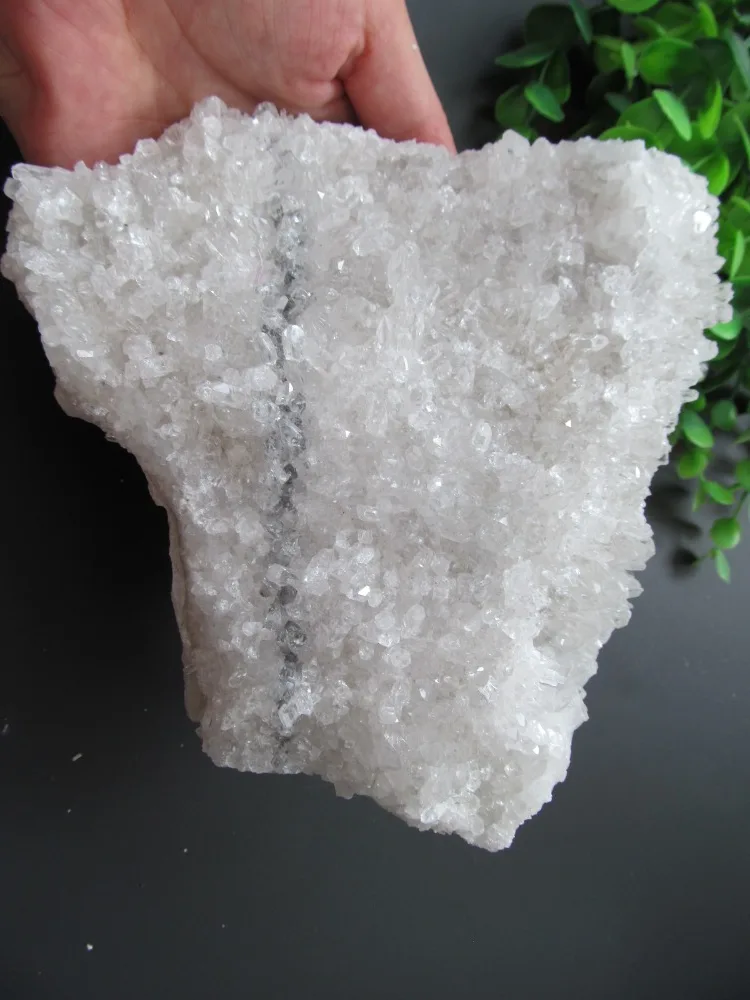 Natural White Quartz Flowers Crystal Clusters Decoration Resistant Healing Stone Feng Shui Decoration 1380g
Natural White Quartz Flowers Crystal Clusters Decoration Resistant Healing Stone Feng Shui Decoration 1380g