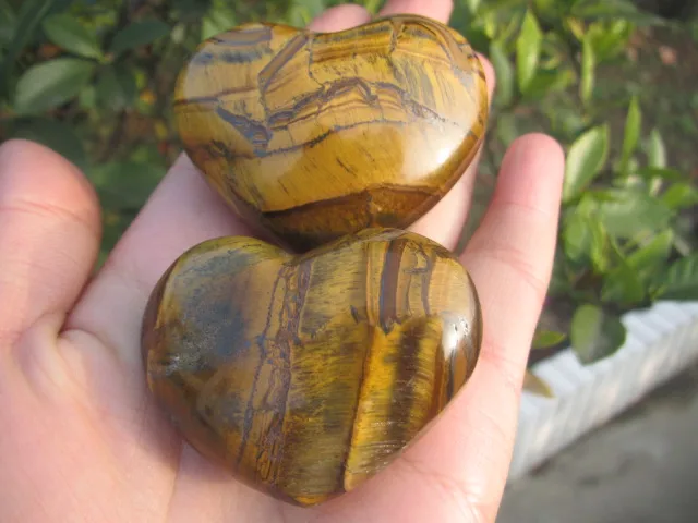 141 г натуральный камень тигра, красивые блестящие кварцевые кристаллы, производство сердца для лечения 
141 г натуральный камень тигра, красивые блестящие кварцевые кристаллы, производство сердца для лечения