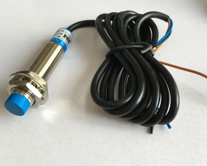2pcs M12 4mm sensing Distance AC90-250V 2-wire NO LJ12A3-4-J/EZ cylinder inductive proximity sensor switch
2pcs M12 4mm sensing Distance AC90-250V 2-wire NO LJ12A3-4-J/EZ cylinder inductive proximity sensor switch