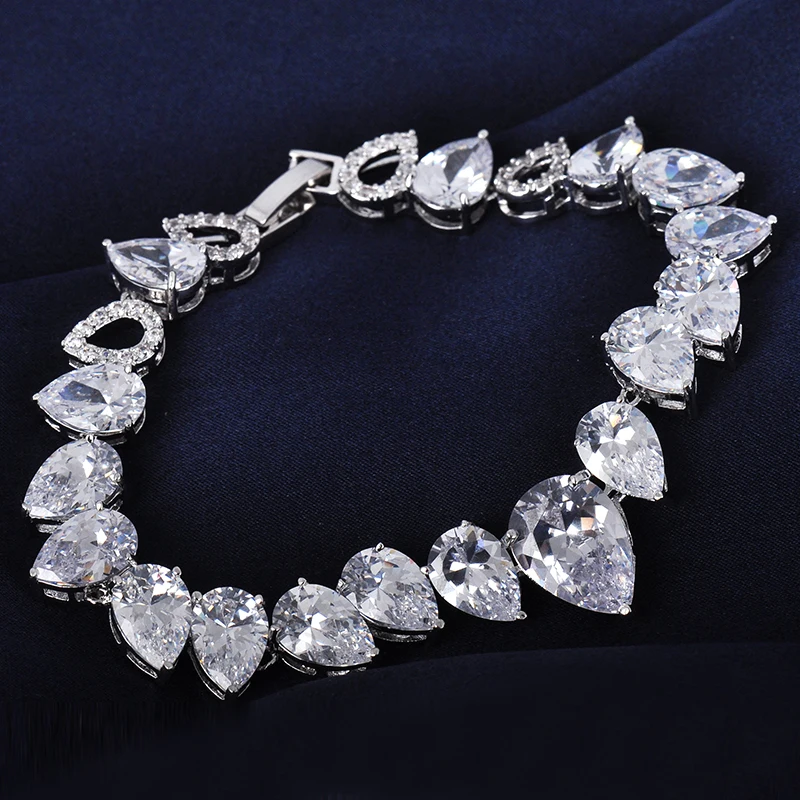 Summer Style Fashion Roman Chain Bracelets & Bangles White Gold Color Shiny CZ Charm Bracelets for Women GLS0602
Summer Style Fashion Roman Chain Bracelets & Bangles White Gold Color Shiny CZ Charm Bracelets for Women GLS0602