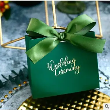 30Pcs/Lot Korean Bronzing Wedding Candy Boxes Ribbons Decor 11.5*4.5*10cm Wedding favors Portable Gift Box Party Supplies Decor
30Pcs/Lot Korean Bronzing Wedding Candy Boxes Ribbons Decor 11.5*4.5*10cm Wedding favors Portable Gift Box Party Supplies Decor
