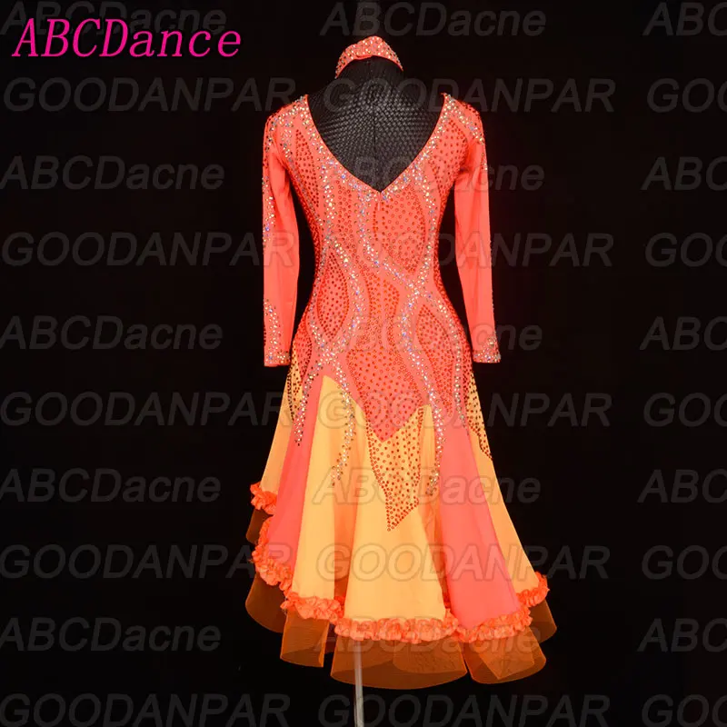 Latin dance dress Long sleeve Irregular skirt ChaCha Rumba Samba Tango dancewear competition latin dress ballroom dancing wear
Latin dance dress Long sleeve Irregular skirt ChaCha Rumba Samba Tango dancewear competition latin dress ballroom dancing wear