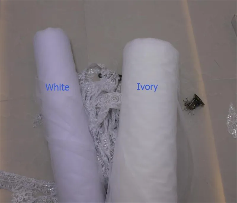 White/Ivory Lace Cape Veil 108"W x 120" (3 meter) Cathedral Long Wedding Bridal Cape Cloak Shawl Lace Trim Wedding Accessories
White/Ivory Lace Cape Veil 108"W x 120" (3 meter) Cathedral Long Wedding Bridal Cape Cloak Shawl Lace Trim Wedding Accessories