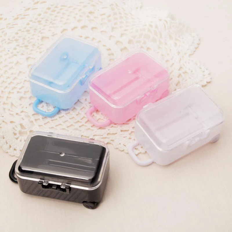 12pcs/lot New Creative DIY Trolley Box Shape Transparent Plastic Candy Box Wedding Favors Birthday Party Gift Box
12pcs/lot New Creative DIY Trolley Box Shape Transparent Plastic Candy Box Wedding Favors Birthday Party Gift Box