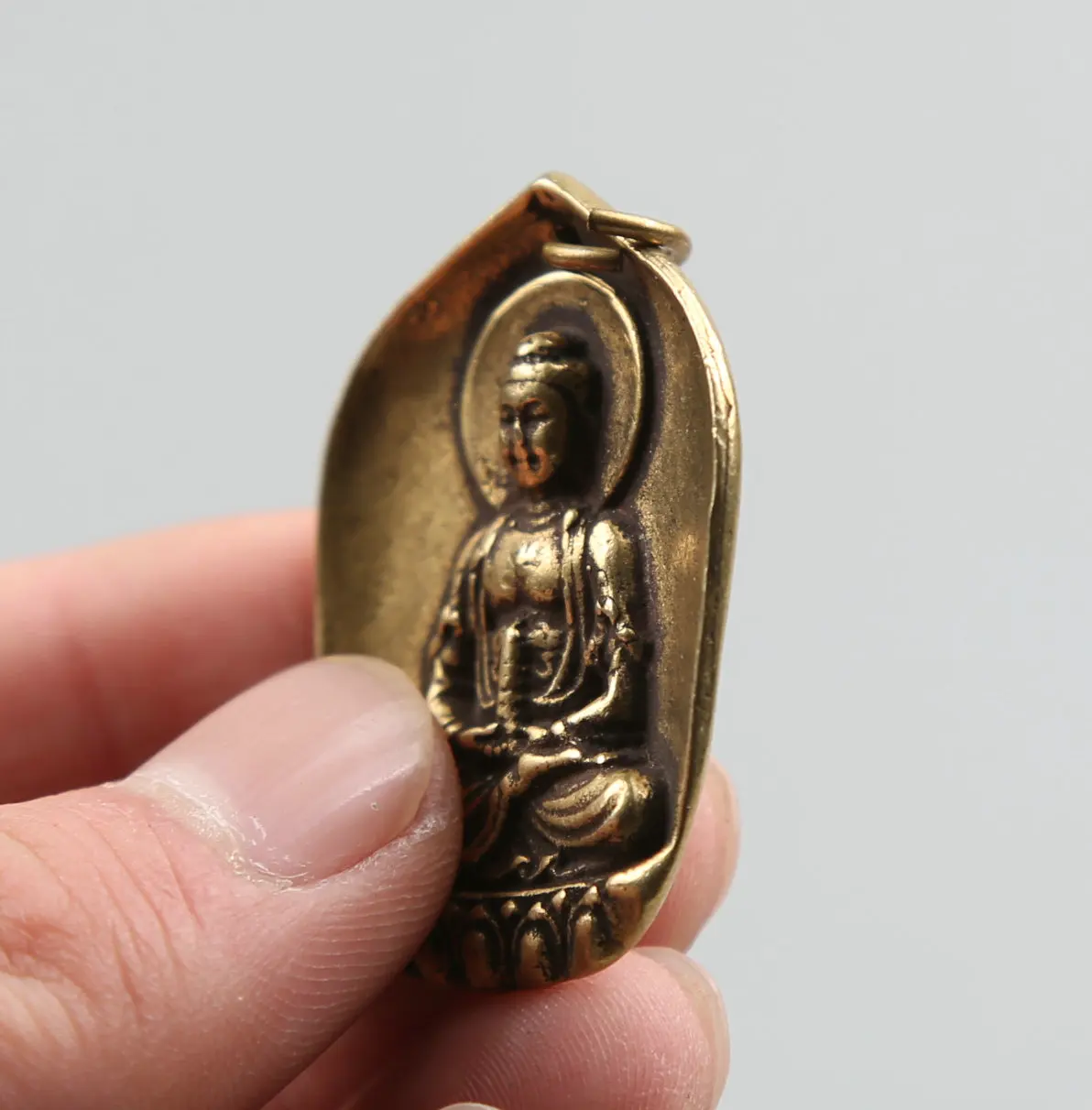 40MM/1.6"Collect Curio Rare China Fengshui Bronze Exquisite Tantra Buddhism Menla Medicine Buddha Pendant Statue Statuary 19g
40MM/1.6"Collect Curio Rare China Fengshui Bronze Exquisite Tantra Buddhism Menla Medicine Buddha Pendant Statue Statuary 19g