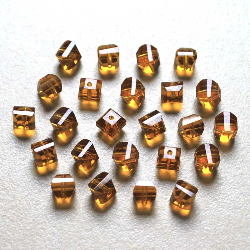 Shangquan 100pcs 2020 Newly Beads Austria Crystal Beads Loose Spacer Bead for DIY Jewelry Making 6.5x6mm
Shangquan 100pcs 2020 Newly Beads Austria Crystal Beads Loose Spacer Bead for DIY Jewelry Making 6.5x6mm