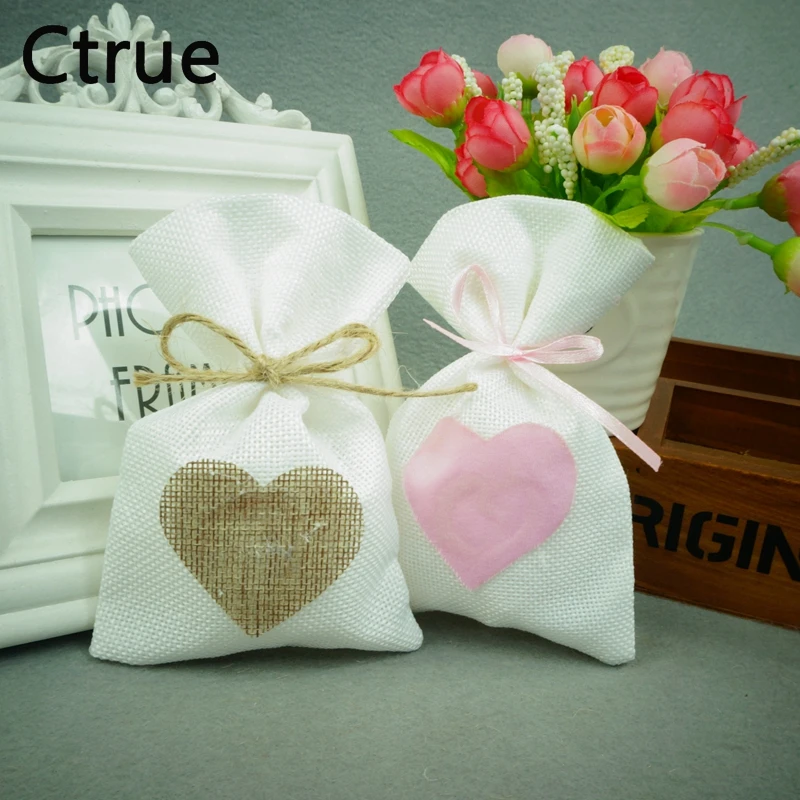 20pcs/Lot Linen candy Bag gift bags with heart Vintage Wedding Pouch Favor Bags rustic wedding decoration centerpieces
20pcs/Lot Linen candy Bag gift bags with heart Vintage Wedding Pouch Favor Bags rustic wedding decoration centerpieces