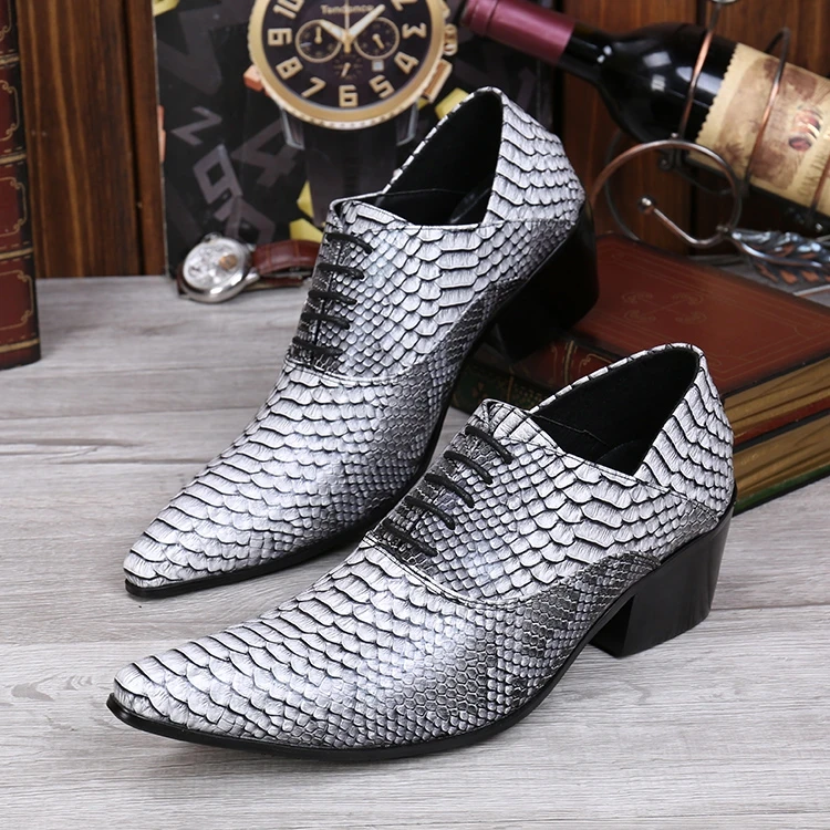 2017 new arrival genuine leather snakeskin man pointed leather shoes retro laced business men's formal shoes groom oxfords gray
2017 new arrival genuine leather snakeskin man pointed leather shoes retro laced business men's formal shoes groom oxfords gray