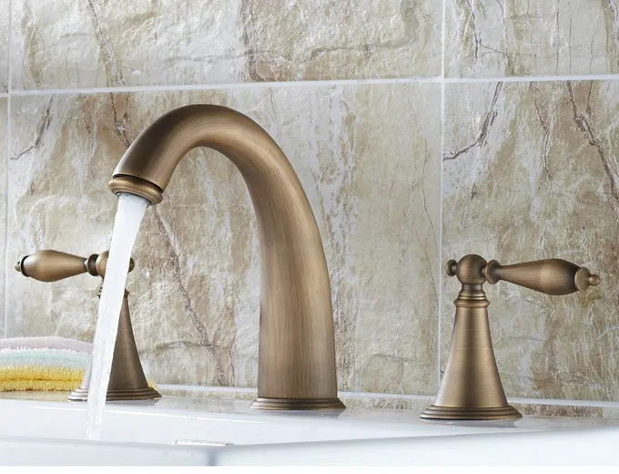 Vintage Retro Antique Brass Dual Levers Handles Widespread 3 holes Bathroom Vessel Sink Faucet Cold/Hot Water Tap anf064
Vintage Retro Antique Brass Dual Levers Handles Widespread 3 holes Bathroom Vessel Sink Faucet Cold/Hot Water Tap anf064