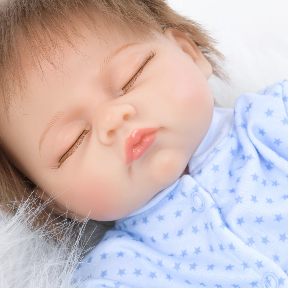 55 CM Doll Reborn Handmade Soft Cloth Body BeBe Reborn for Girls 22 Inch Reborn Babies Dolls Kids Playmate
55 CM Doll Reborn Handmade Soft Cloth Body BeBe Reborn for Girls 22 Inch Reborn Babies Dolls Kids Playmate