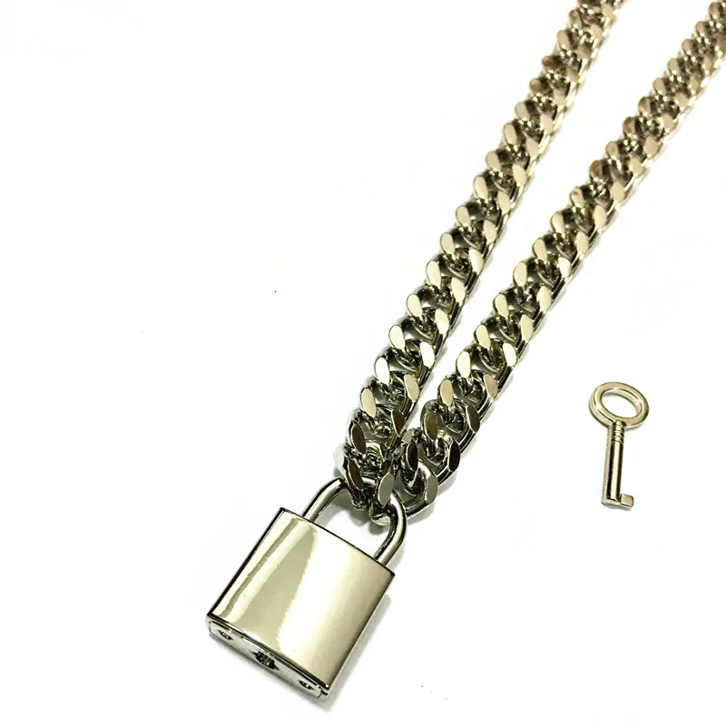 Silver Color Thick Metal Chain Punk Rock PadLock Pendant Necklace for Men Women Unisex 2021 New Arrival
Silver Color Thick Metal Chain Punk Rock PadLock Pendant Necklace for Men Women Unisex 2021 New Arrival
