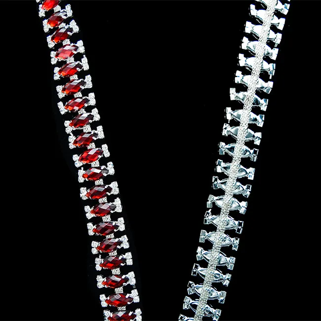 10Yards Red Rhinestone Trim Crystals Chain 888 Stones Glass Rhinestones Banding Ribbon
10Yards Red Rhinestone Trim Crystals Chain 888 Stones Glass Rhinestones Banding Ribbon