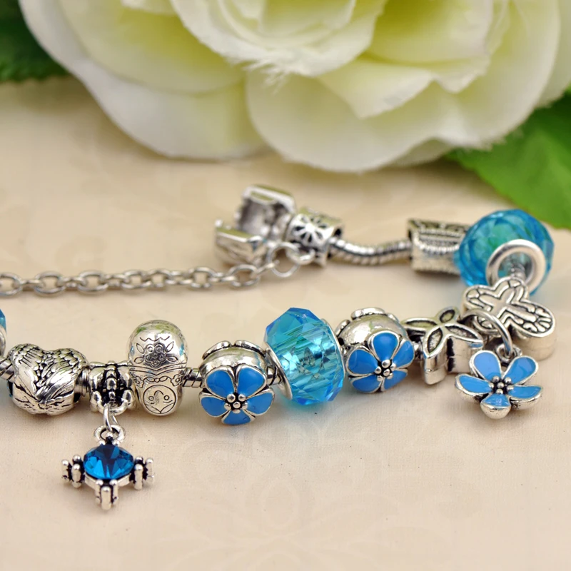 Tide Latest model DIY Jewelry Fashion Charm For Jewelry Women Beads Brand Vintage Beads Charms Bracelets & Bangles 2020
Tide Latest model DIY Jewelry Fashion Charm For Jewelry Women Beads Brand Vintage Beads Charms Bracelets & Bangles 2020