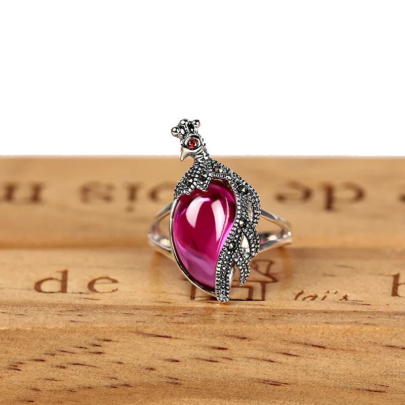 High quality 925 pure silver red natural semi precious red corundum animal peacock shape lady court fashion rings lovers gift
High quality 925 pure silver red natural semi precious red corundum animal peacock shape lady court fashion rings lovers gift