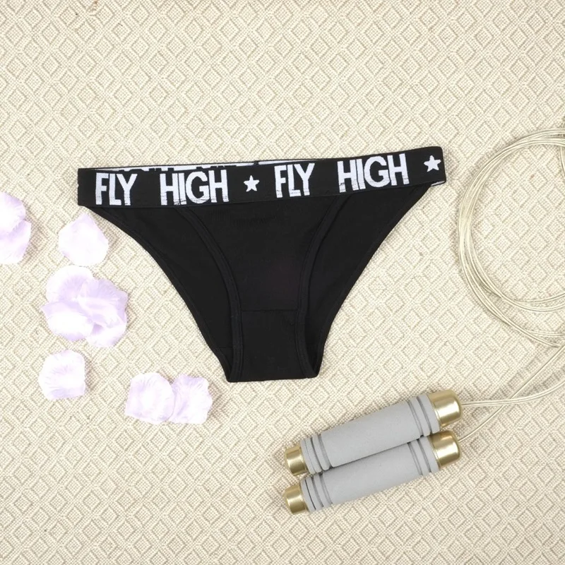 Women Hoodies Sporting Suit 2019 Fashion Summer Women Sexy Underwear Tracksuits Bikini Bra Crop Top+Shorts Two Piece Set
Women Hoodies Sporting Suit 2019 Fashion Summer Women Sexy Underwear Tracksuits Bikini Bra Crop Top+Shorts Two Piece Set
