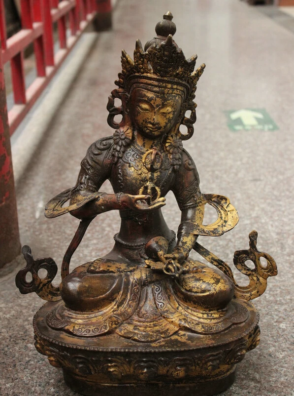 song voge gem S2800 17 Tibet Bronze Gilt Vajradhara Tutelary Vajrapani Chana Dorje Buddha Statue
song voge gem S2800 17 Tibet Bronze Gilt Vajradhara Tutelary Vajrapani Chana Dorje Buddha Statue