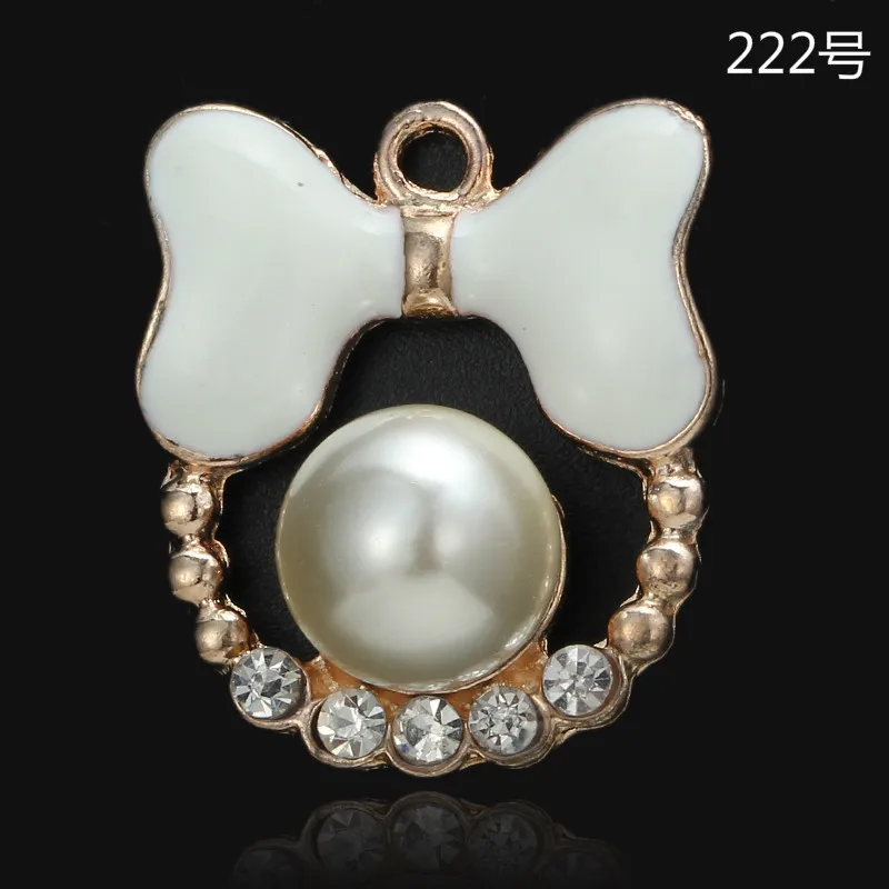 Wholesale 50PCs 24*21mm Alloy Gold Color Crystal Imitation Pearl Bowknot Charm for Women Fashion Jewelry Accessories DIY
Wholesale 50PCs 24*21mm Alloy Gold Color Crystal Imitation Pearl Bowknot Charm for Women Fashion Jewelry Accessories DIY