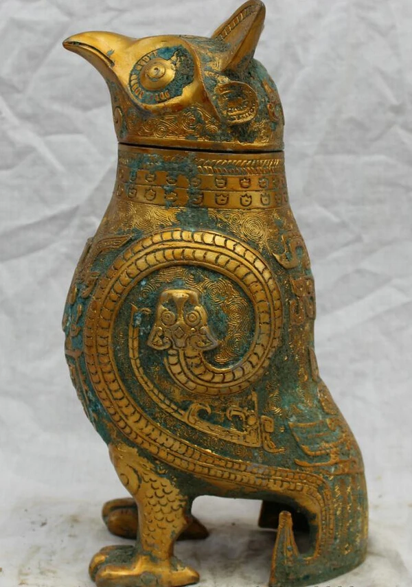 song voge gem S2588 11" Folk Chinese Dynasty Palace Old Bronze Gilt Owl Head Statue Bird Sculpture
song voge gem S2588 11" Folk Chinese Dynasty Palace Old Bronze Gilt Owl Head Statue Bird Sculpture