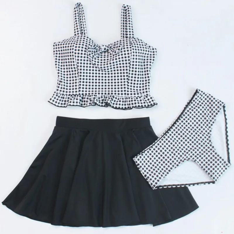 2021 Korean Plaid Women Sexy Lovely Swimwear Tankini Set Push Up Bra Ruffles Swimsuit High Waist Skirt Bathing Suits Beach Wear
2021 Korean Plaid Women Sexy Lovely Swimwear Tankini Set Push Up Bra Ruffles Swimsuit High Waist Skirt Bathing Suits Beach Wear