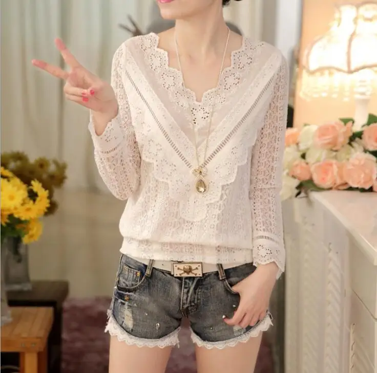 2018 Autumn Women Long Sleeve Fashion Lace Floral Patchwork Chiffon Shirts Casual Slim Tops Blusas
2018 Autumn Women Long Sleeve Fashion Lace Floral Patchwork Chiffon Shirts Casual Slim Tops Blusas