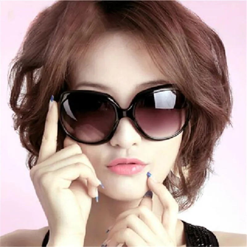 2020 Fashion Retro Oversized Round Sunglasses Women Designer Sun Glasses oculos de sol feminino Glasses Female Goggle Eyeglasses
2020 Fashion Retro Oversized Round Sunglasses Women Designer Sun Glasses oculos de sol feminino Glasses Female Goggle Eyeglasses