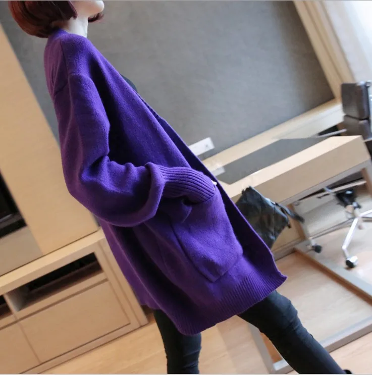 2018 autumn new women's loose wild slit sweater coat long solid color sweater cardigan
2018 autumn new women's loose wild slit sweater coat long solid color sweater cardigan