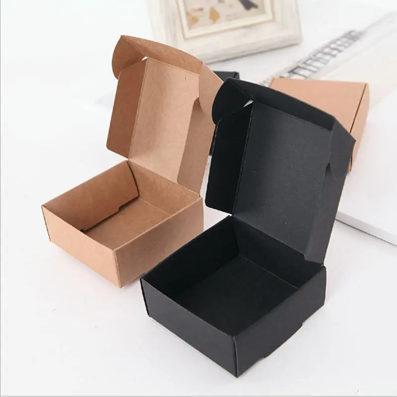 Size 7*7*2.2cm black white brown cardboard handmade soap box gift boxes birthday party decorations kids/boite ronde en carton
Size 7*7*2.2cm black white brown cardboard handmade soap box gift boxes birthday party decorations kids/boite ronde en carton