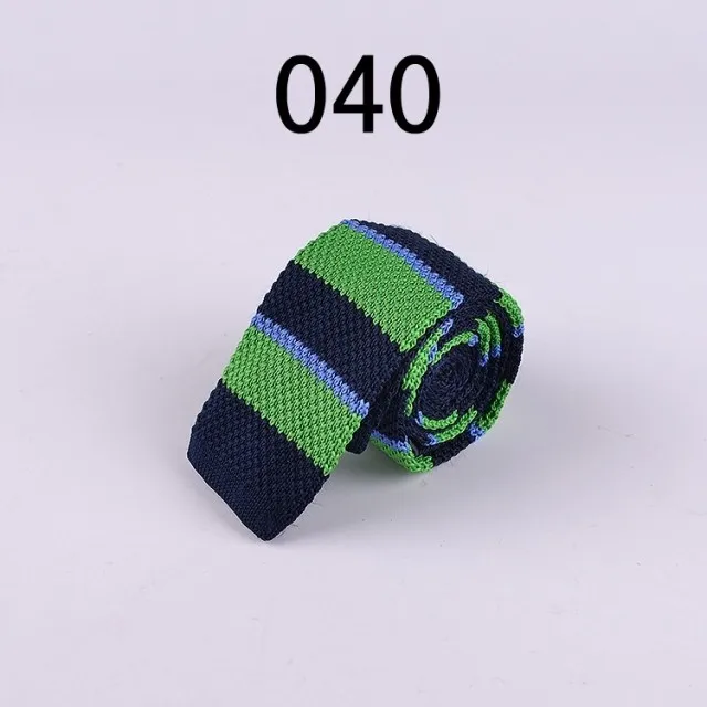 Fashion Knitted Ties Stylish Green with Black Striped Vintage Adult Knittedties High Quality Knit Men Tie for Party 040
Fashion Knitted Ties Stylish Green with Black Striped Vintage Adult Knittedties High Quality Knit Men Tie for Party 040
