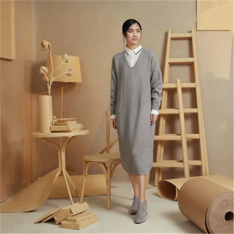 100%hand made pure wool knit women streetwear Vneck solid long pullover sweater one&over size
100%hand made pure wool knit women streetwear Vneck solid long pullover sweater one&over size