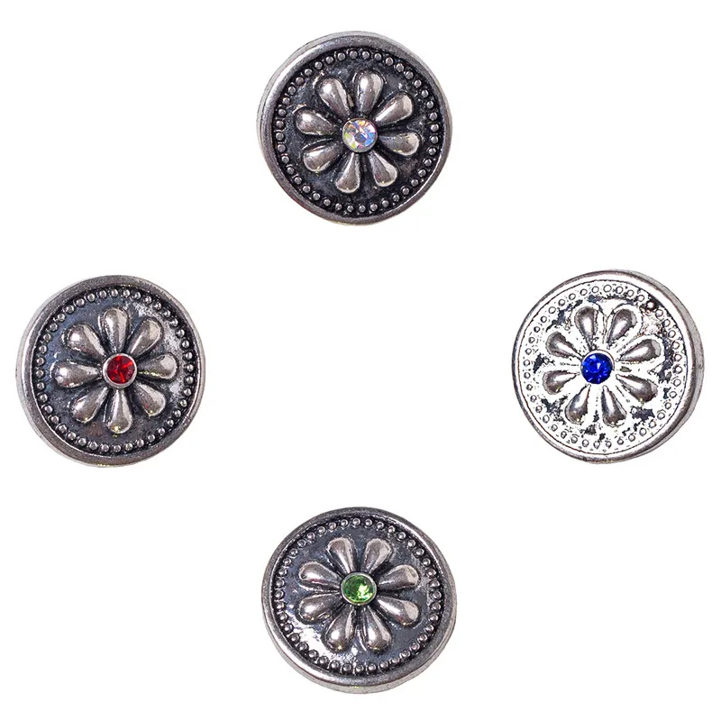 30PCS/LOT New Arrival Mixed Round Snap Buttons Pattern Carved Fit Snap Bracelets Flower Crystal Charm MDB18-205 Drop Shipping
30PCS/LOT New Arrival Mixed Round Snap Buttons Pattern Carved Fit Snap Bracelets Flower Crystal Charm MDB18-205 Drop Shipping