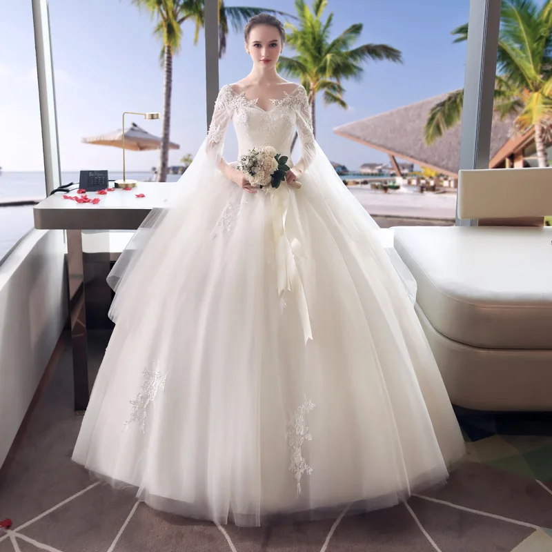 Real Images New Half Sleeve Bandage V neck Tulle Top Beads Embroidery Lace Luxury Wedding Dress Ball Gown
Real Images New Half Sleeve Bandage V neck Tulle Top Beads Embroidery Lace Luxury Wedding Dress Ball Gown
