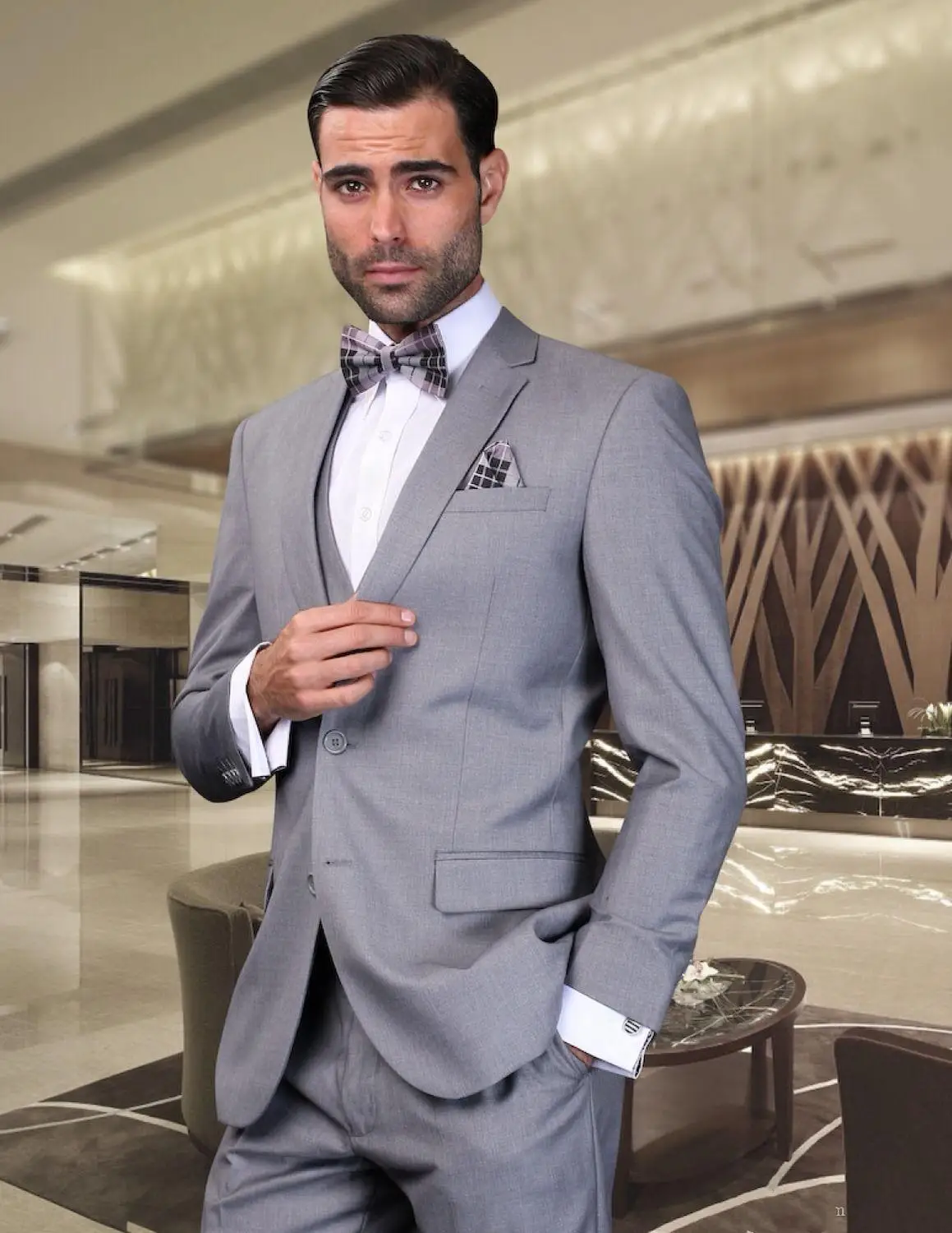 Classic Fit Grey Groom Tuxedos For Men's Wedding Suits Male Formal Business Suits Notched Lapel Two Buttons (Jacket+Pants+Vests)
Classic Fit Grey Groom Tuxedos For Men's Wedding Suits Male Formal Business Suits Notched Lapel Two Buttons (Jacket+Pants+Vests)