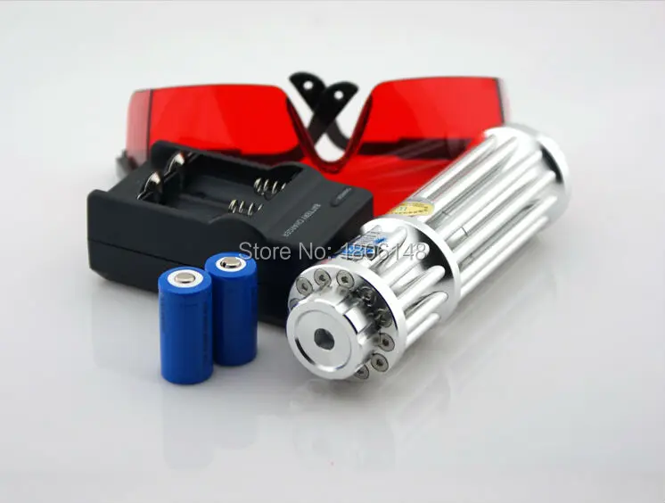 Strong power Military 2000W 200000m 450nm Blue laser pointer SOS Flashlight Burn Match Candle Lit Cigarette Wicked LAZER Hunting
Strong power Military 2000W 200000m 450nm Blue laser pointer SOS Flashlight Burn Match Candle Lit Cigarette Wicked LAZER Hunting