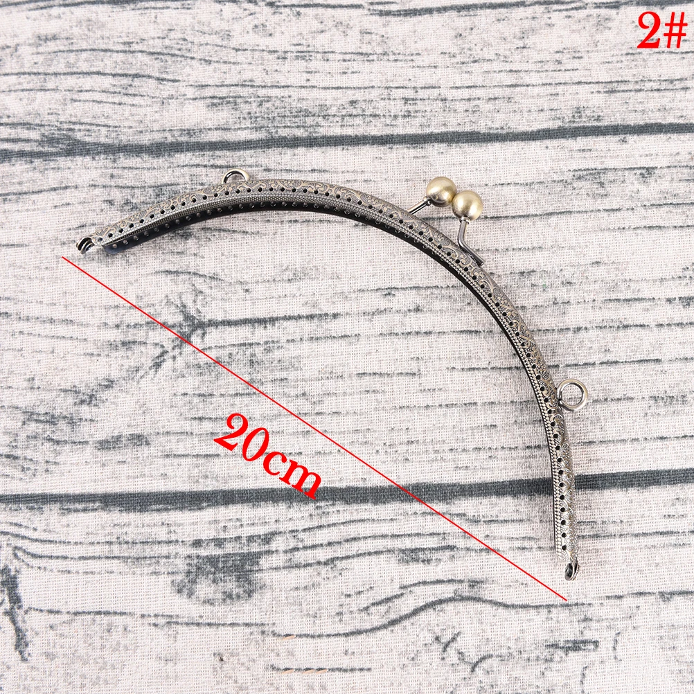 DIY 20 см античная латунь металлическая рамка для кошелька кольцо поцелуй застежка ручка для сумки ремесло сумка изготовление шить
DIY 20 см античная латунь металлическая рамка для кошелька кольцо поцелуй застежка ручка для сумки ремесло сумка изготовление шить