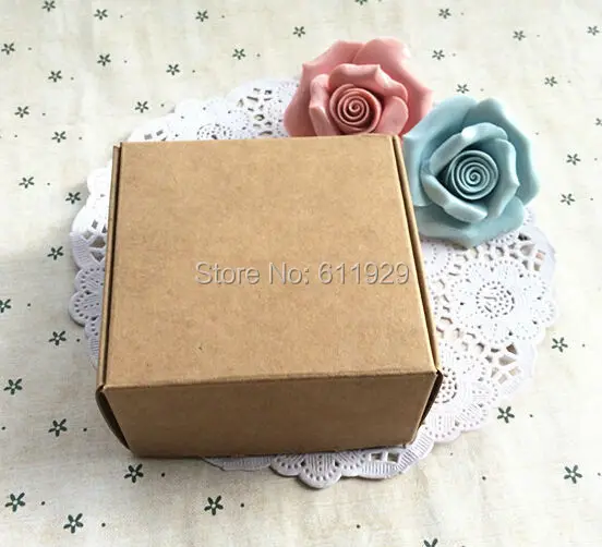 free shipping hand made soap packing box/candy packing boxes/blank kraft paper box 8X8x4CM/DIY craft box 20 pcs a lot
free shipping hand made soap packing box/candy packing boxes/blank kraft paper box 8X8x4CM/DIY craft box 20 pcs a lot