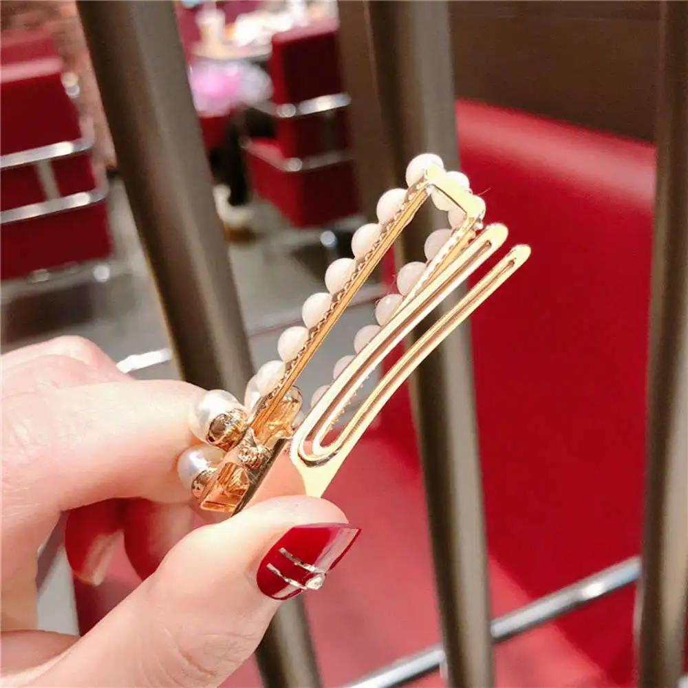 Woman Flower Elegant Geometric Pearl Hair Clips Hairpins Korean Style Barrettes Girls Hair Accessories Hair Grips Headwear
Woman Flower Elegant Geometric Pearl Hair Clips Hairpins Korean Style Barrettes Girls Hair Accessories Hair Grips Headwear