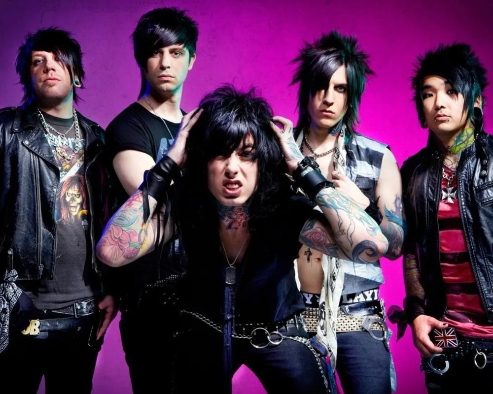 Home Decor Falling In Reverse Music Stars-Silk Art Poster Wall Sicker Decoration Gift
Home Decor Falling In Reverse Music Stars-Silk Art Poster Wall Sicker Decoration Gift