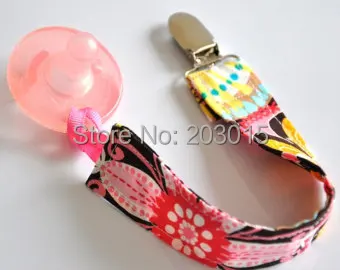 500pcs/lot 1'' 25mm star metal suspenders soothers holder clips for baby dummy pacifier Chain clips Lead Free 
500pcs/lot 1'' 25mm star metal suspenders soothers holder clips for baby dummy pacifier Chain clips Lead Free