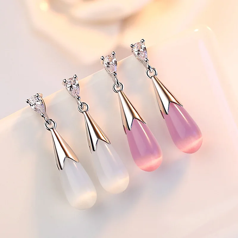 100% 925 Sterling Silver Earrings Moonlight Opal Water Drop Zircon Stud Earrings For Women Jewelry Gift Drop Shipping
100% 925 Sterling Silver Earrings Moonlight Opal Water Drop Zircon Stud Earrings For Women Jewelry Gift Drop Shipping