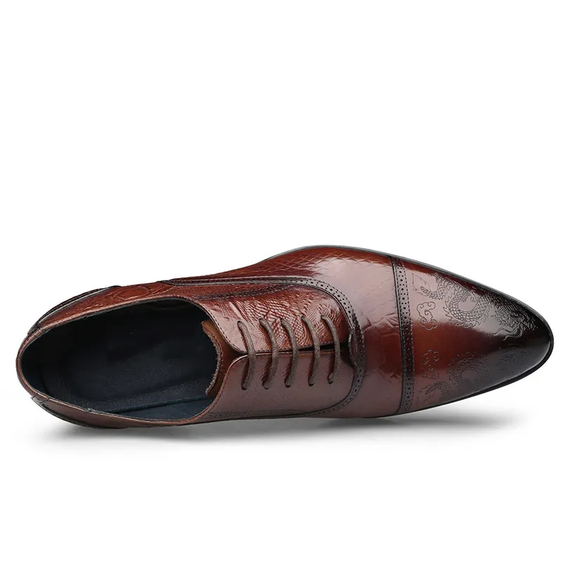 Pointed Toe Man Formal DressShoes Luxury Genuine LeatherLace Men's Wedding Party Footwear Wedding shoes
Pointed Toe Man Formal DressShoes Luxury Genuine LeatherLace Men's Wedding Party Footwear Wedding shoes