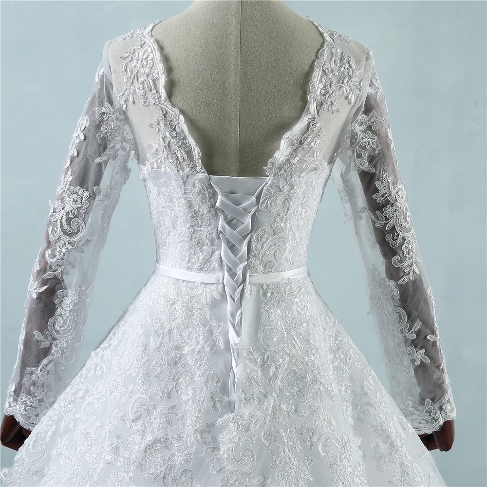 Sexy Bride Dresses Wedding Gowns Pearls Princess Long Sleeve Wedding Dresses Sheer Tulle Back
Sexy Bride Dresses Wedding Gowns Pearls Princess Long Sleeve Wedding Dresses Sheer Tulle Back