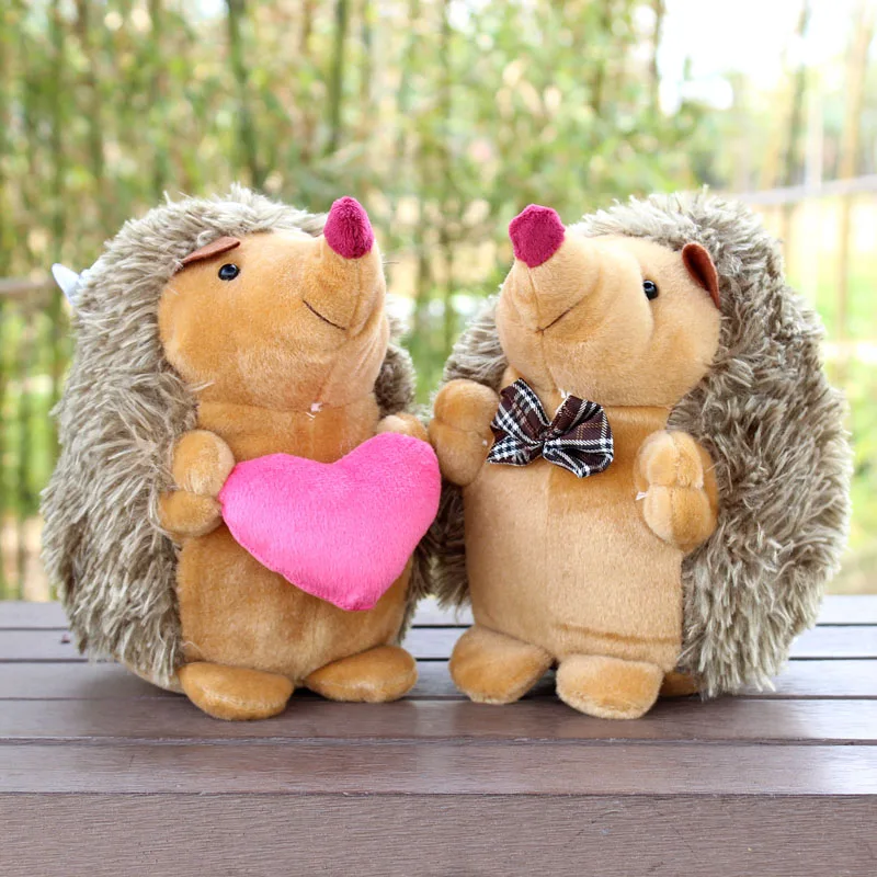 lovely 18cm couples Hedgehogs doll one pair / 2 pieces Hedgehogs plush toy,birthday gift Christmas gift h2934
lovely 18cm couples Hedgehogs doll one pair / 2 pieces Hedgehogs plush toy,birthday gift Christmas gift h2934