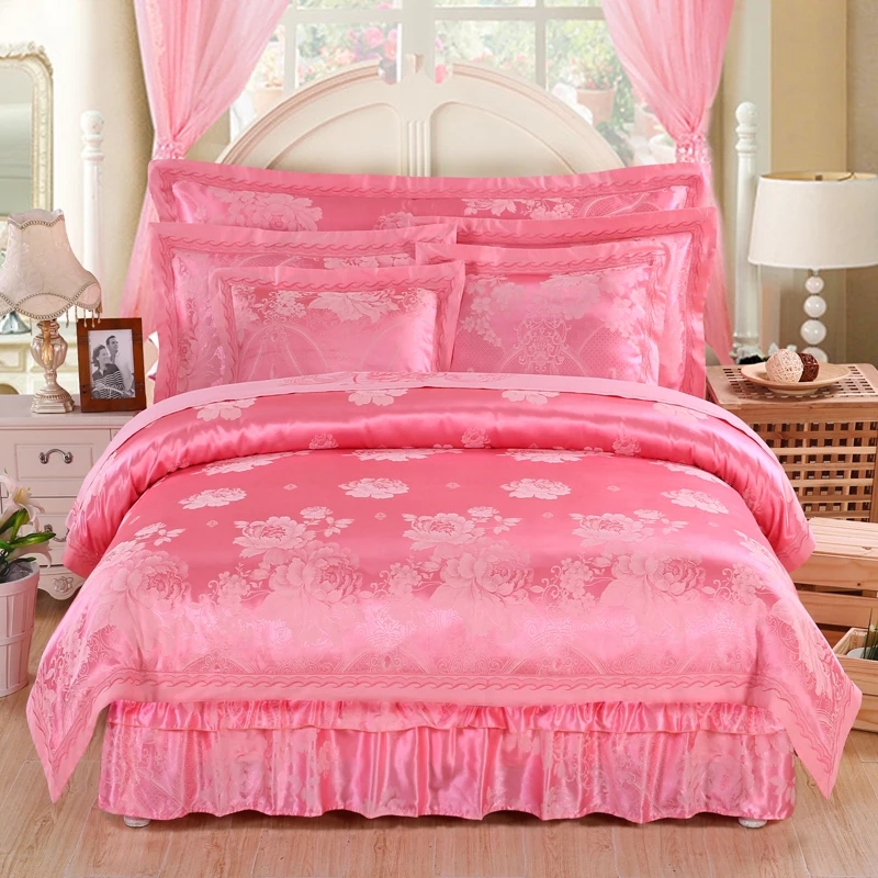 4Pcs Satin Jacquard quilted embroidery luxury bedding sets queen king size duvet cover set bed skirt set pillowcase bedclothes
4Pcs Satin Jacquard quilted embroidery luxury bedding sets queen king size duvet cover set bed skirt set pillowcase bedclothes