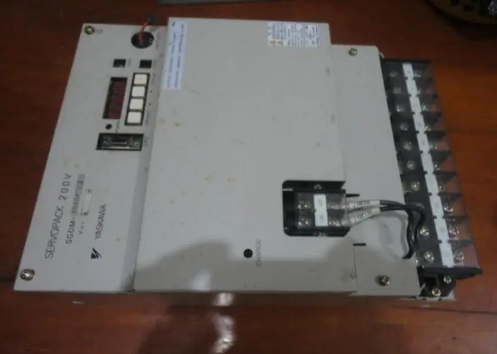 Servo drive SGDM-60ADAY3 , Used one , 90 % appearance new , 3 months warranty , fastly shipping
Servo drive SGDM-60ADAY3 , Used one , 90 % appearance new , 3 months warranty , fastly shipping