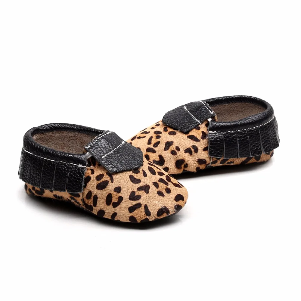 2020 Top Quality Genuine Leather Floral Leopard Non-slip Baby Infant Toddler Soft Moccs Shoes First walkers Tassel baby shoes
2020 Top Quality Genuine Leather Floral Leopard Non-slip Baby Infant Toddler Soft Moccs Shoes First walkers Tassel baby shoes
